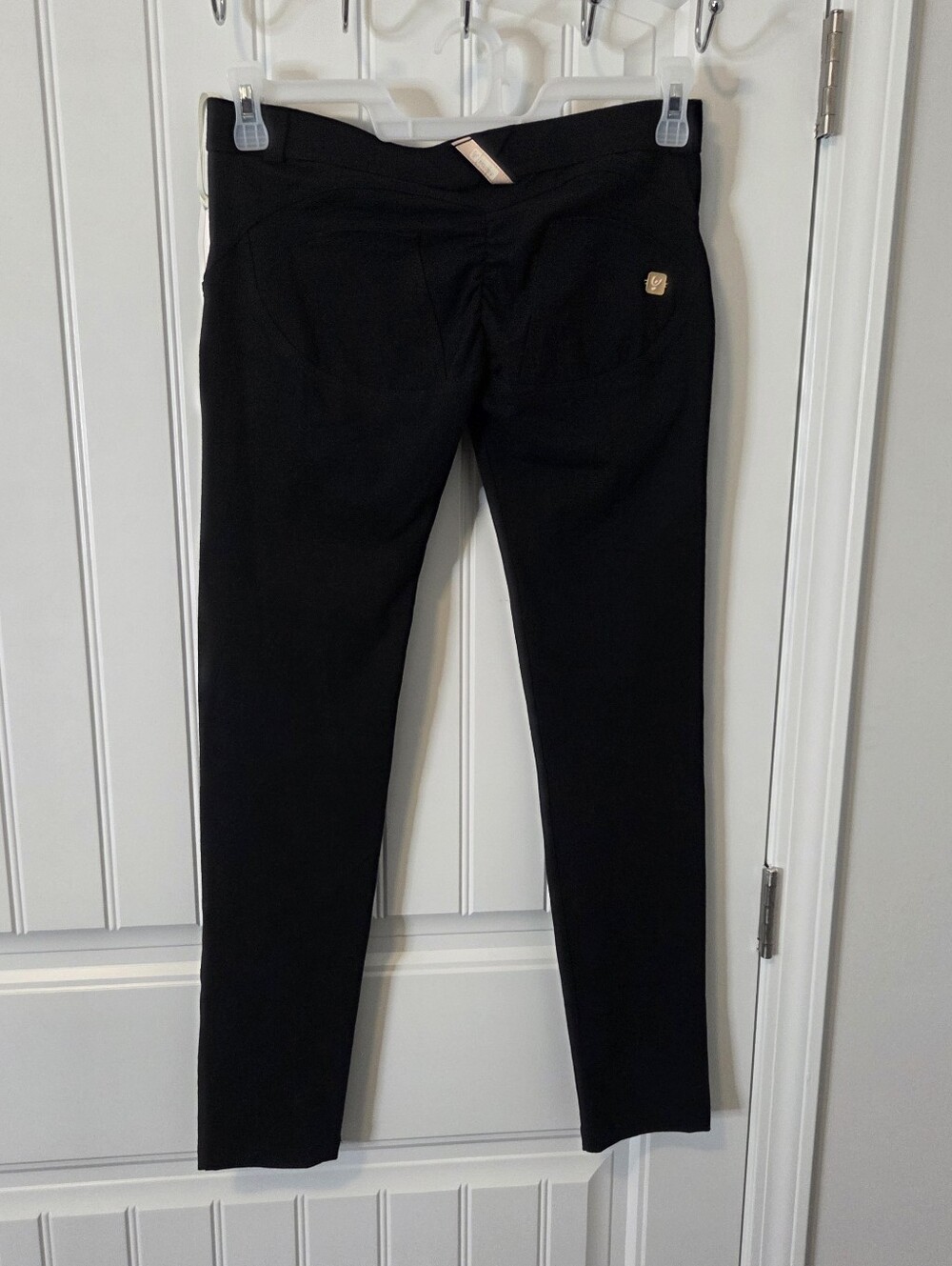 NWT Freddy WR.UP Fashion Mid-Rise Legging Pants, Black, Size 8 EUR 40